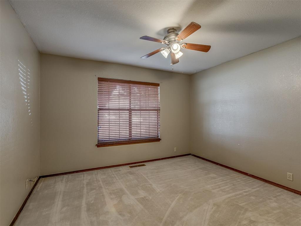 2608 Northwood Lane Property Photo 15