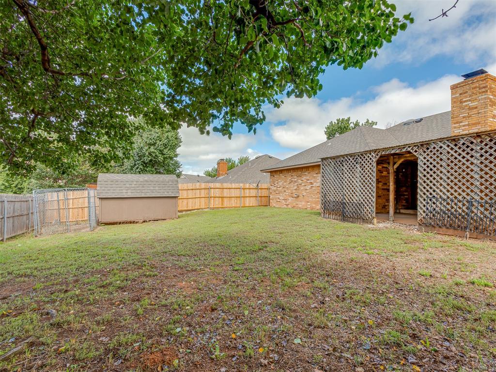 2608 Northwood Lane Property Photo 21