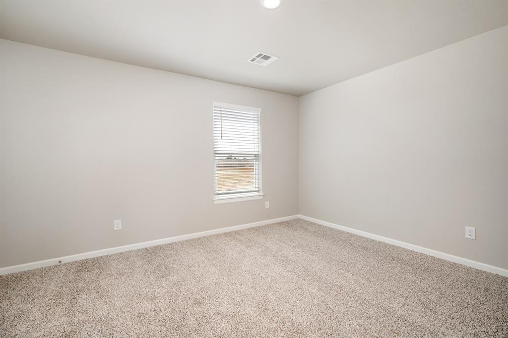 712 Luna Way Property Photo 10