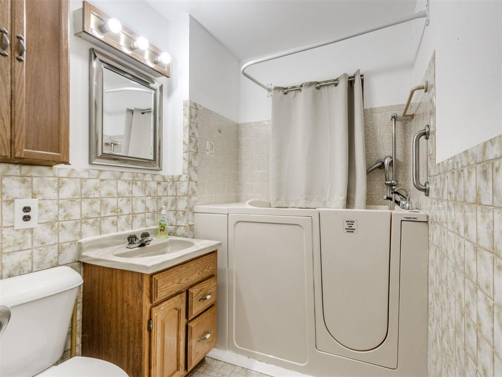 109 Rock Place Property Photo 30