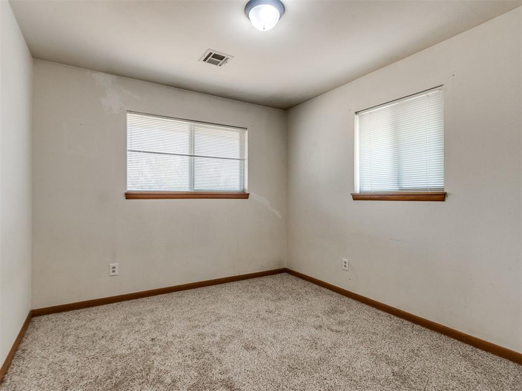 109 Rock Place Property Photo 32