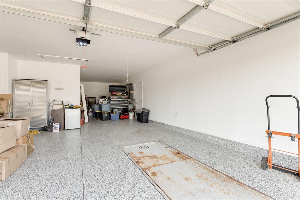 17109 Barcelona Drive Property Photo 3