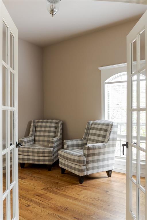 17109 Barcelona Drive Property Photo 5