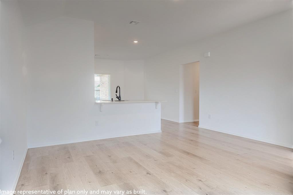 5426 Nicole Drive Property Photo 2