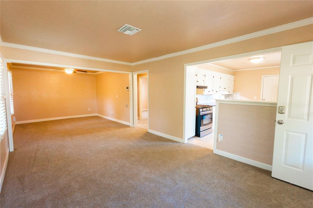 508 E Indian Drive Property Photo 4