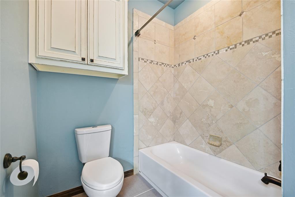 4005 Wayfield Avenue Property Photo 32