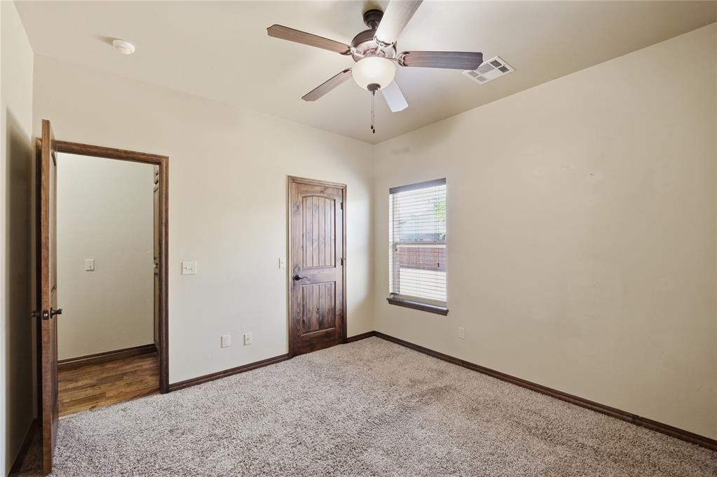 4005 Wayfield Avenue Property Photo 33
