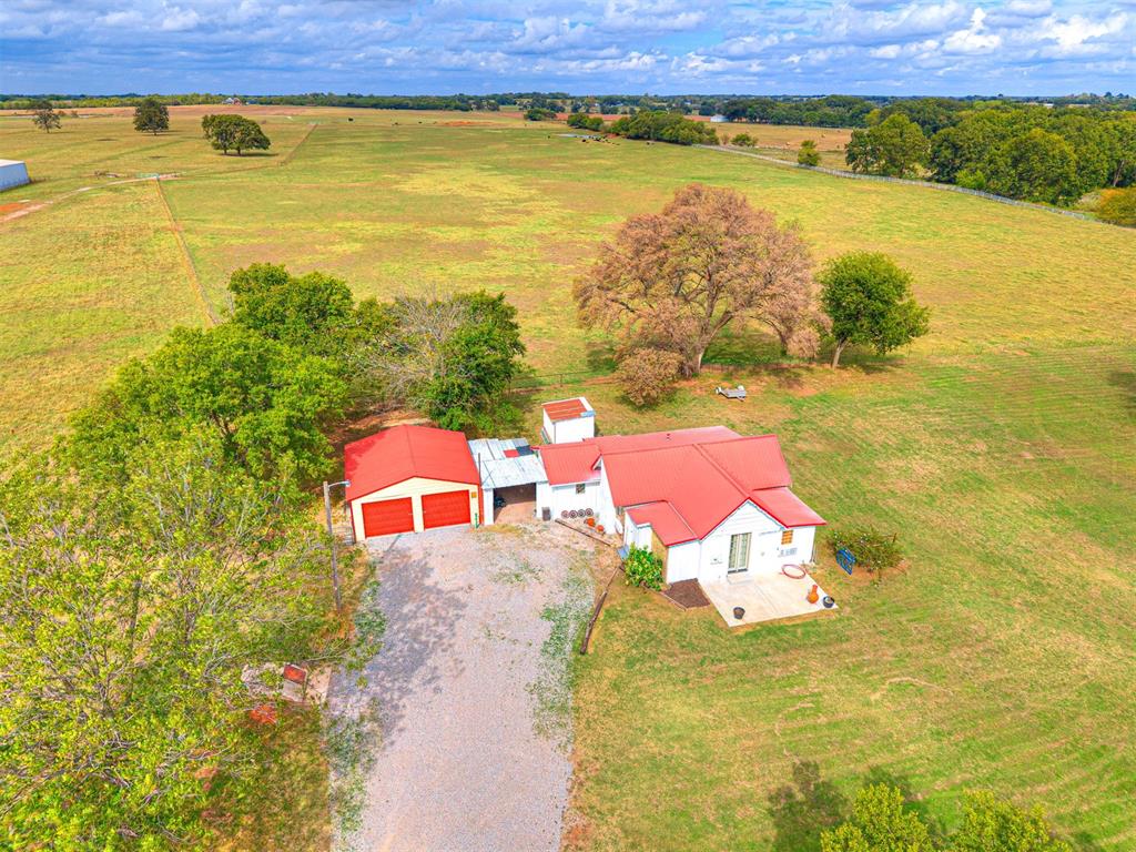 10001 Duffy Road Property Photo 1