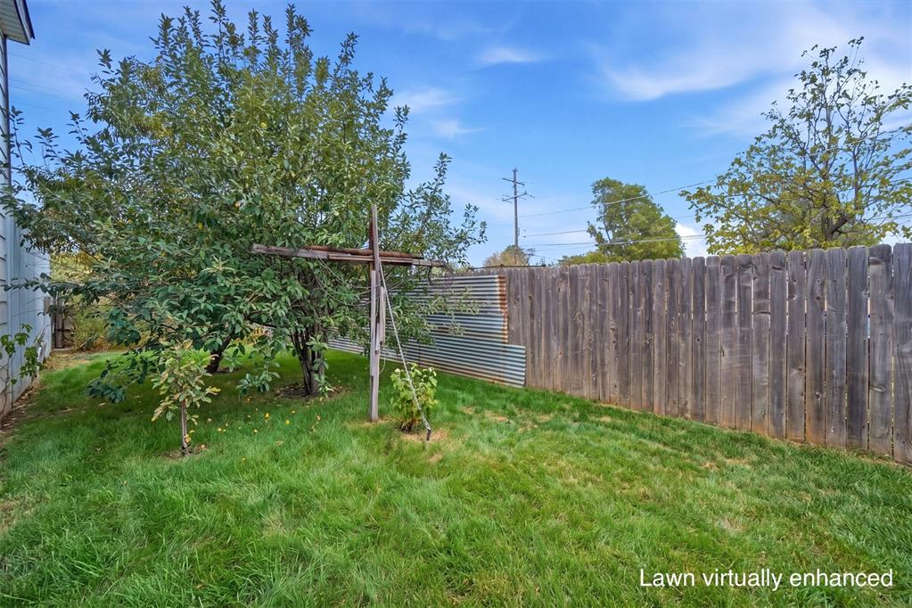 423 N Lowe Street Property Photo 40