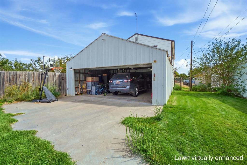 423 N Lowe Street Property Photo 47