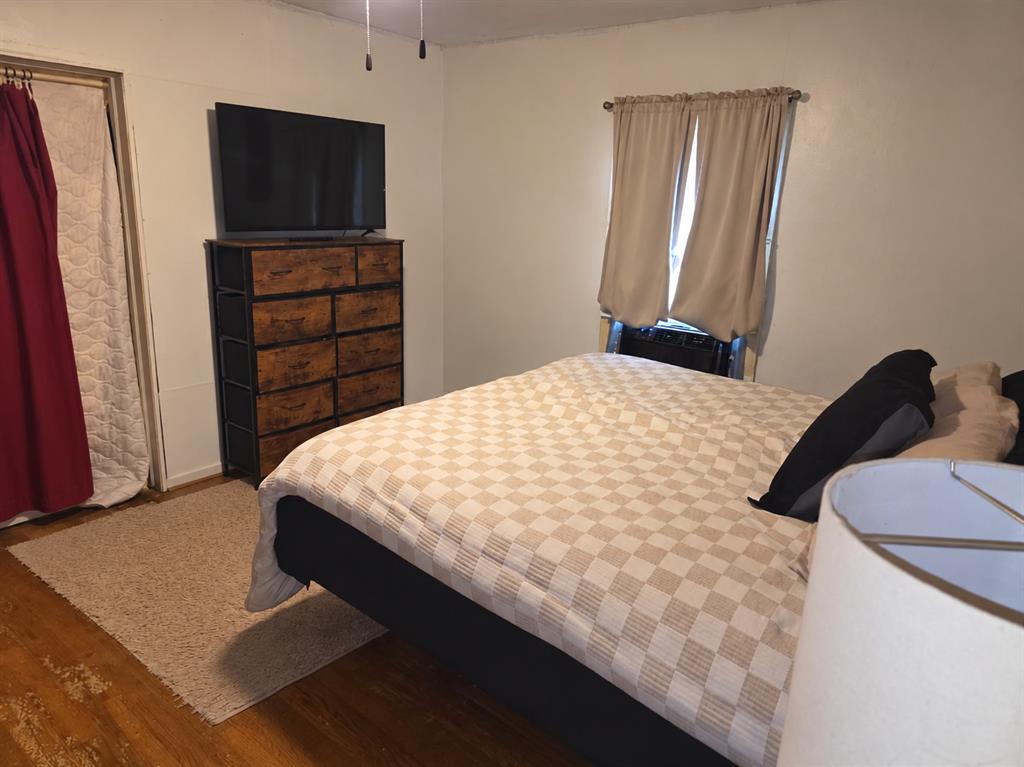 423 W Ponjo Avenue Property Photo 4