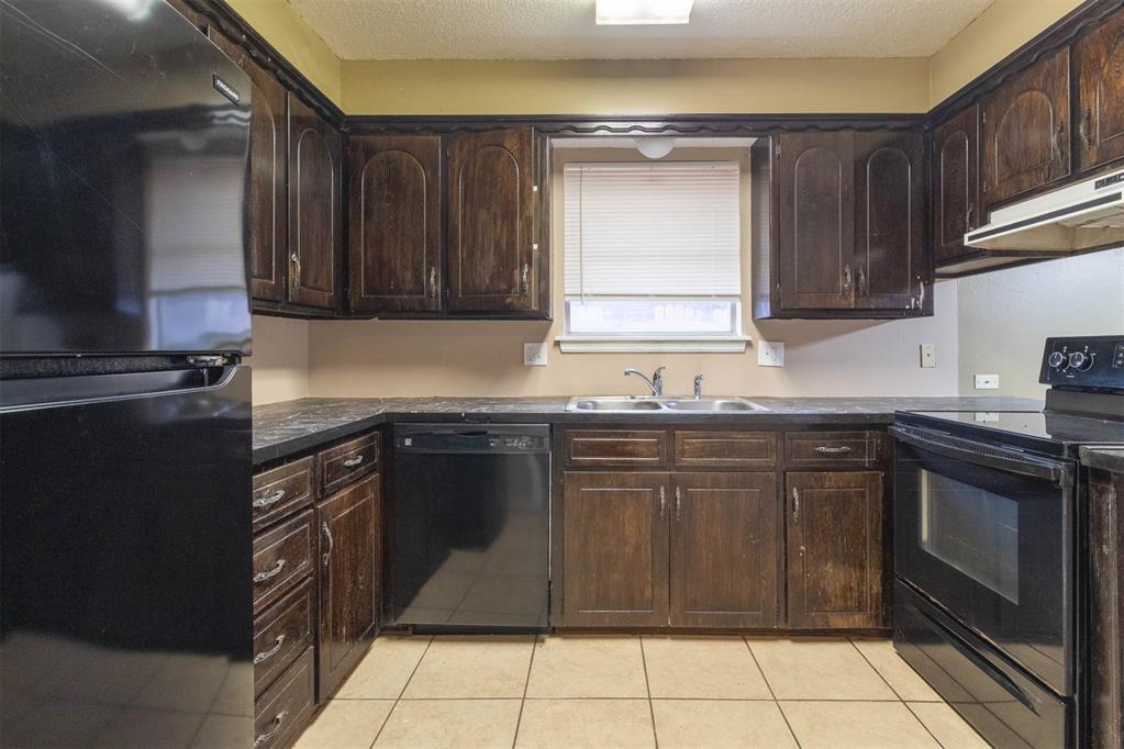 4701 Nw 63rd Street Property Photo 9