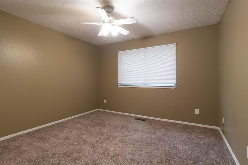 4701 Nw 63rd Street Property Photo 15