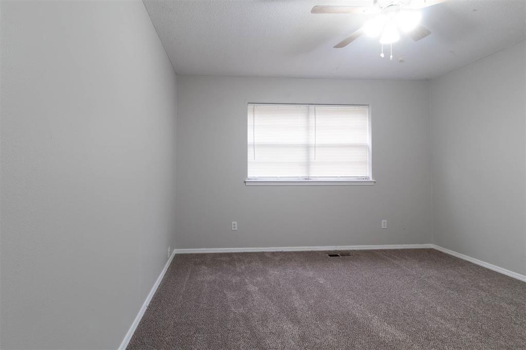 4701 Nw 63rd Street Property Photo 25