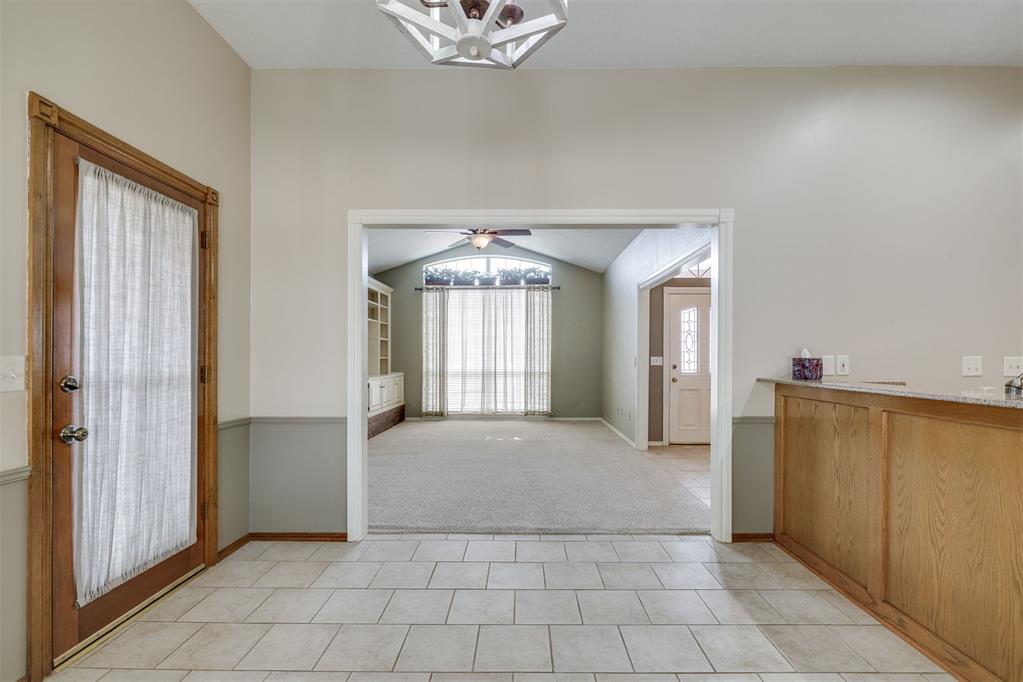 10013 Forest Lane Property Photo 19