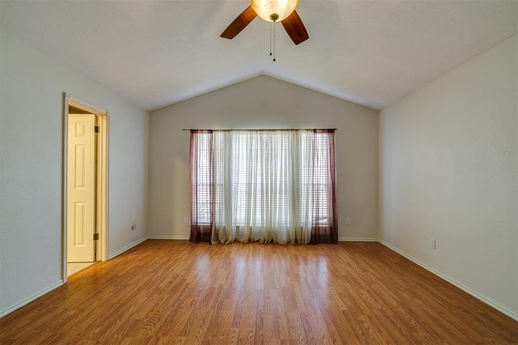 10013 Forest Lane Property Photo 25