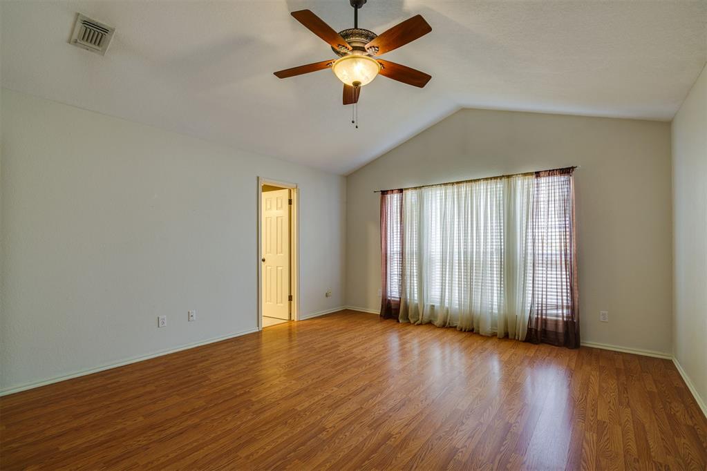 10013 Forest Lane Property Photo 26