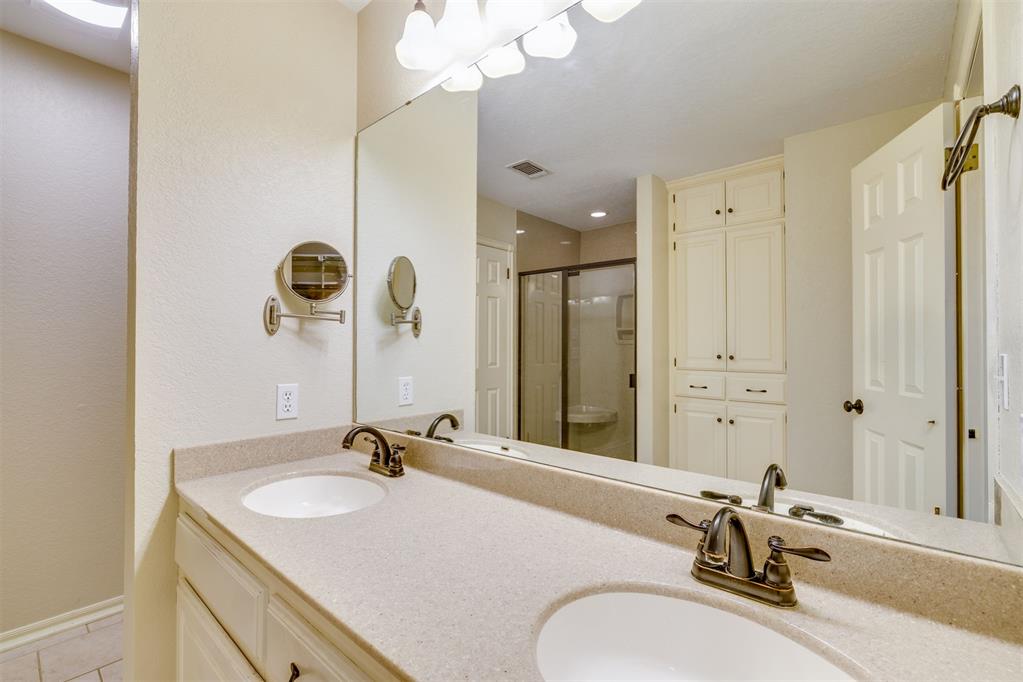 10013 Forest Lane Property Photo 30