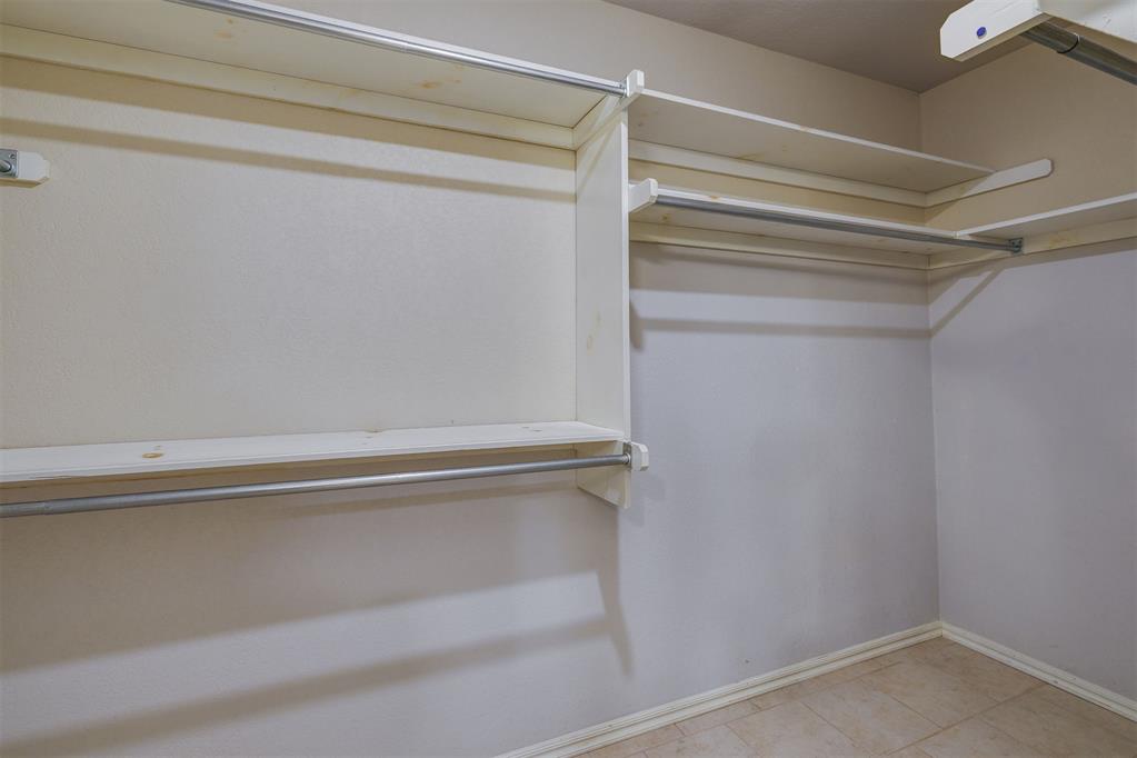 10013 Forest Lane Property Photo 32