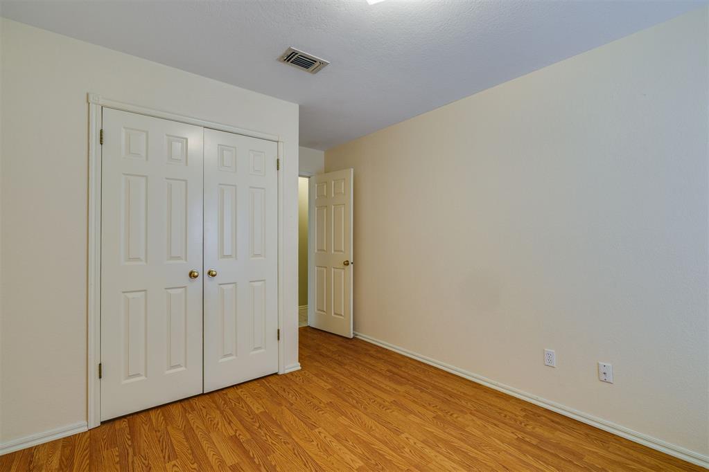 10013 Forest Lane Property Photo 35