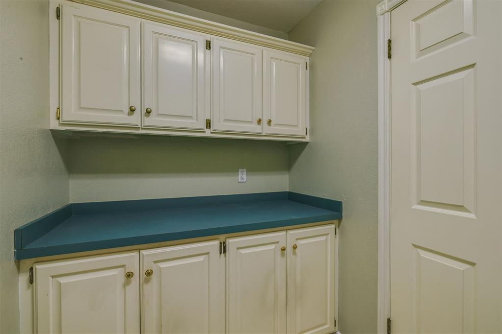 10013 Forest Lane Property Photo 42