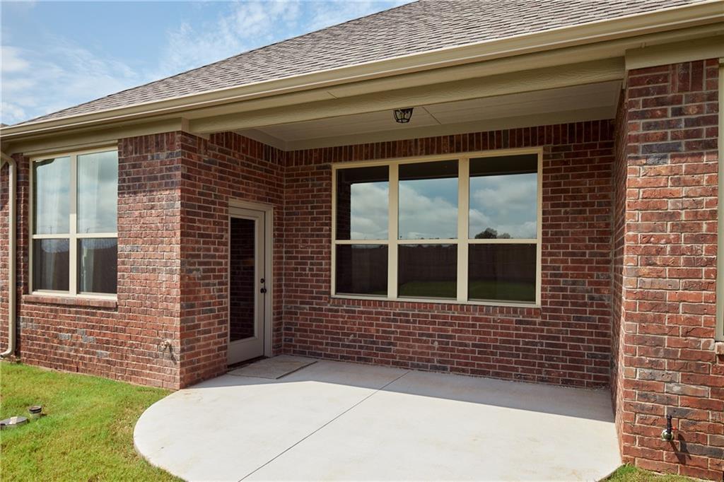 16304 Sw Native Street Property Photo 16