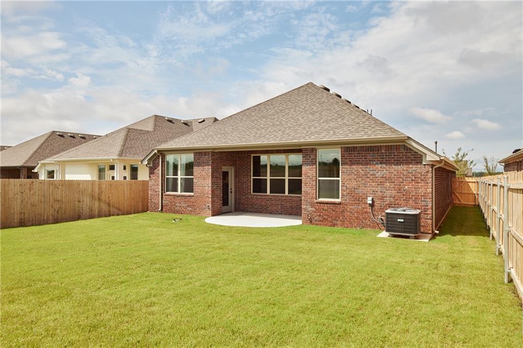 16304 Sw Native Street Property Photo 17