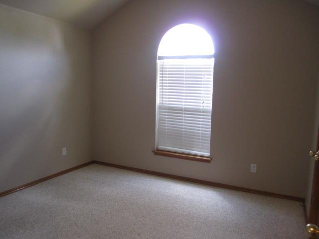 2508 Nw 162nd Terrace Property Photo 2