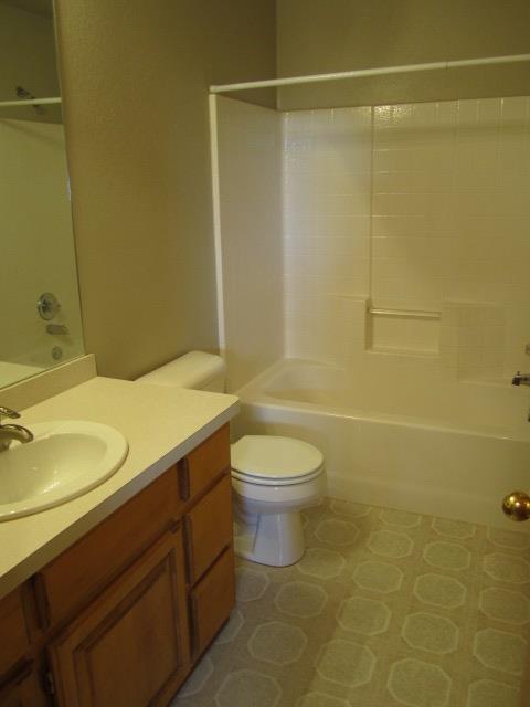 2508 Nw 162nd Terrace Property Photo 5