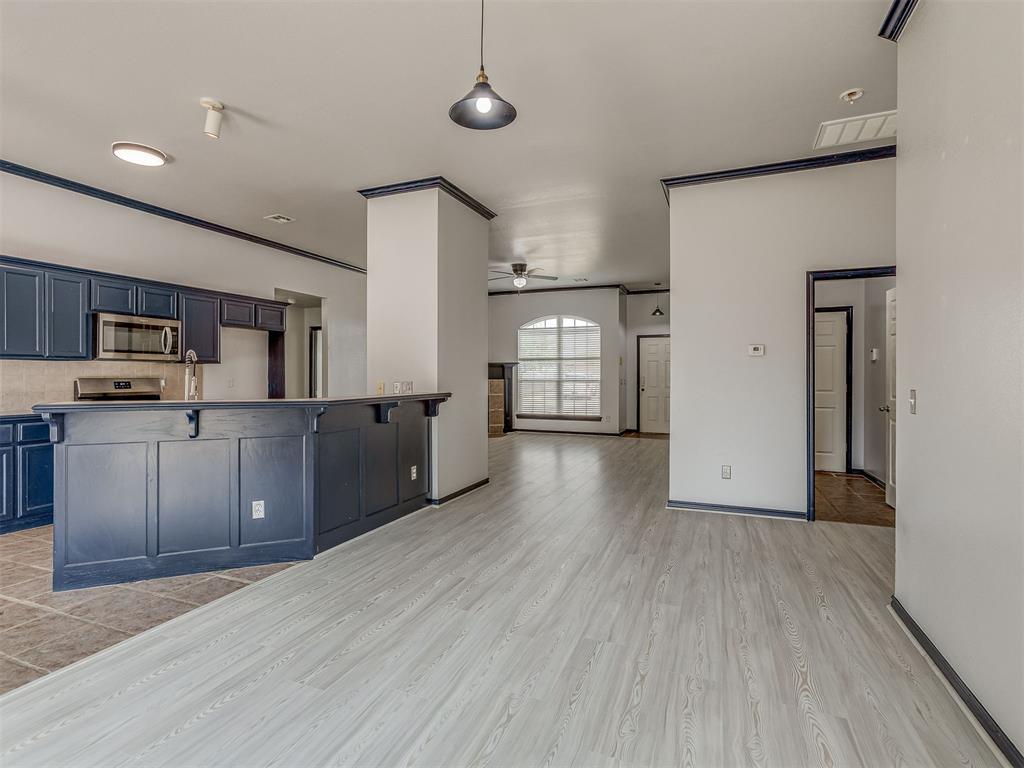 2200 Scissortail Landing Drive Property Photo 17