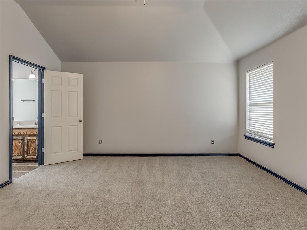 2200 Scissortail Landing Drive Property Photo 18