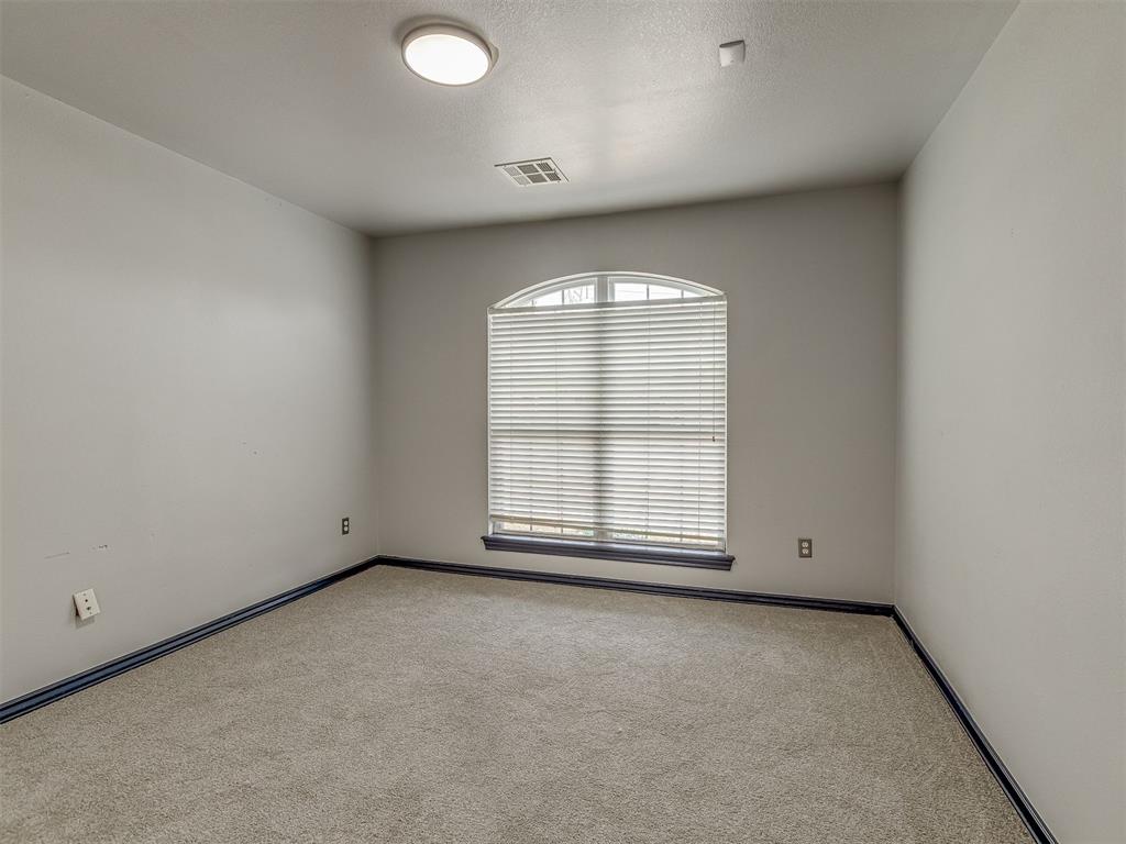 2200 Scissortail Landing Drive Property Photo 25