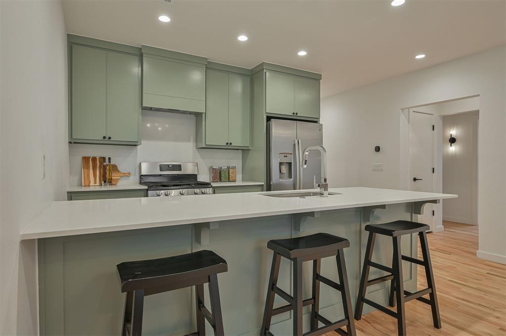 828 Nw 45th Street Property Photo 13