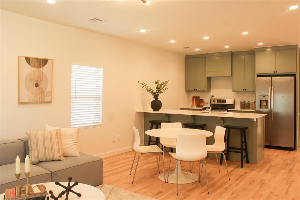828 Nw 45th Street Property Photo 15