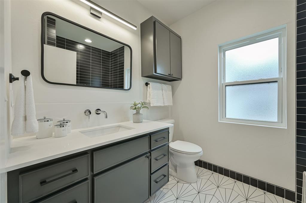 828 Nw 45th Street Property Photo 31
