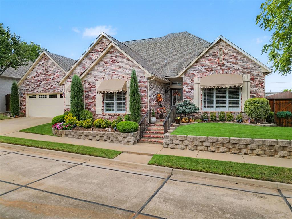2801 Verona Court Property Photo 3