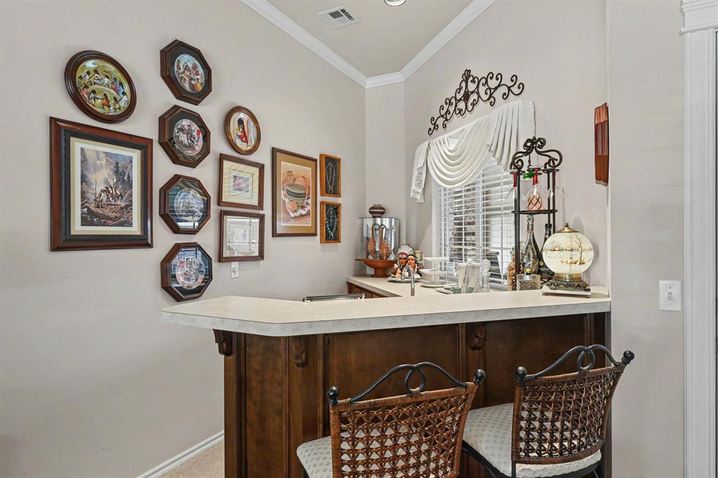 2801 Verona Court Property Photo 9
