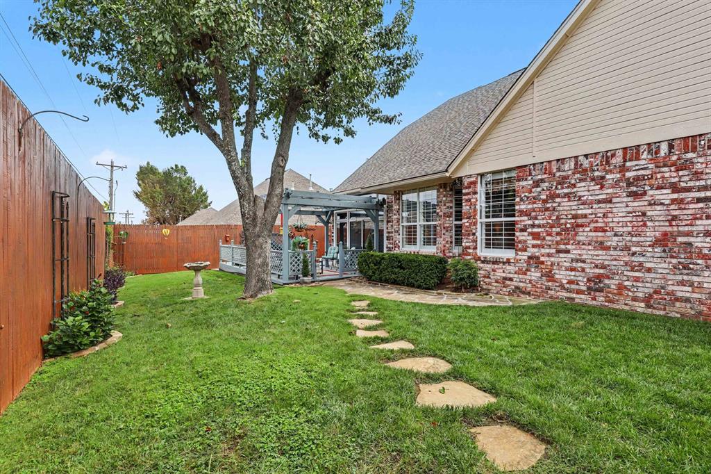 2801 Verona Court Property Photo 38