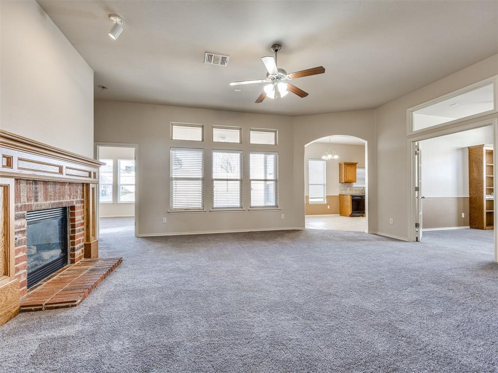 312 Lone Oak Drive Property Photo 18