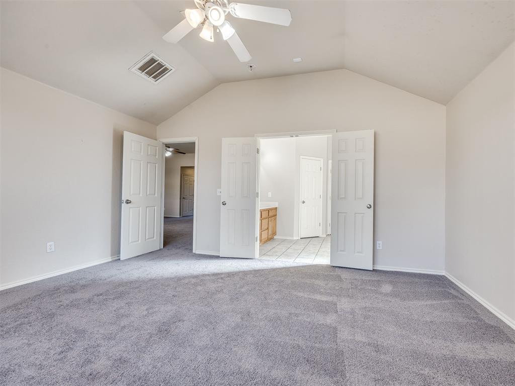 312 Lone Oak Drive Property Photo 35