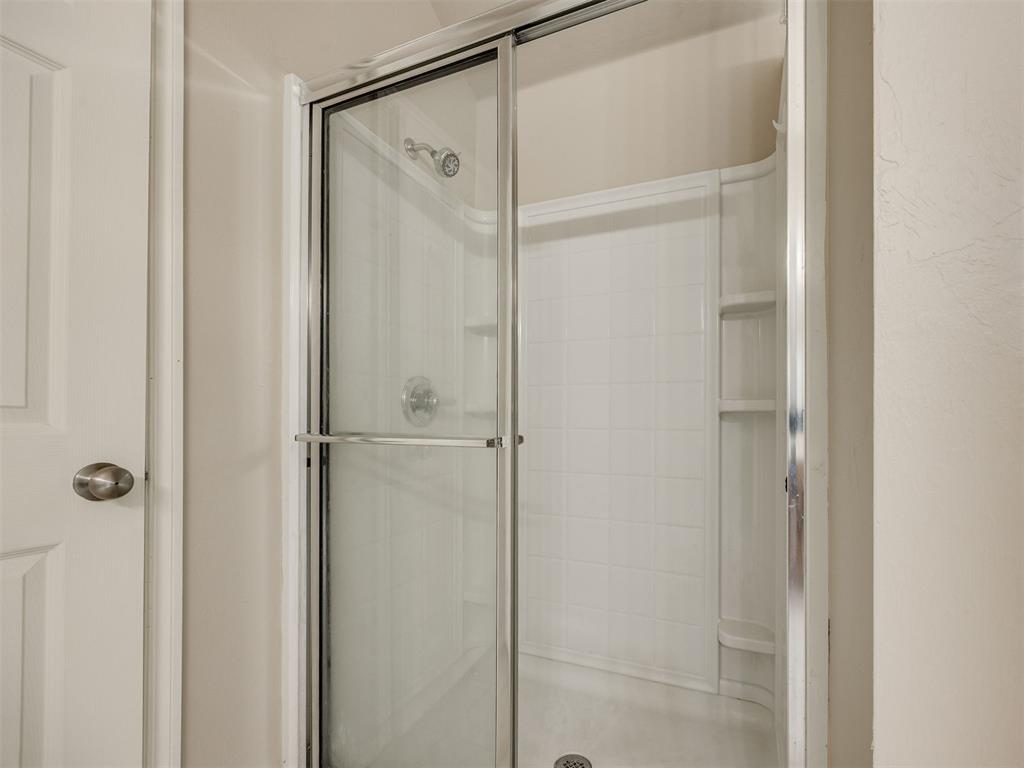 312 Lone Oak Drive Property Photo 40
