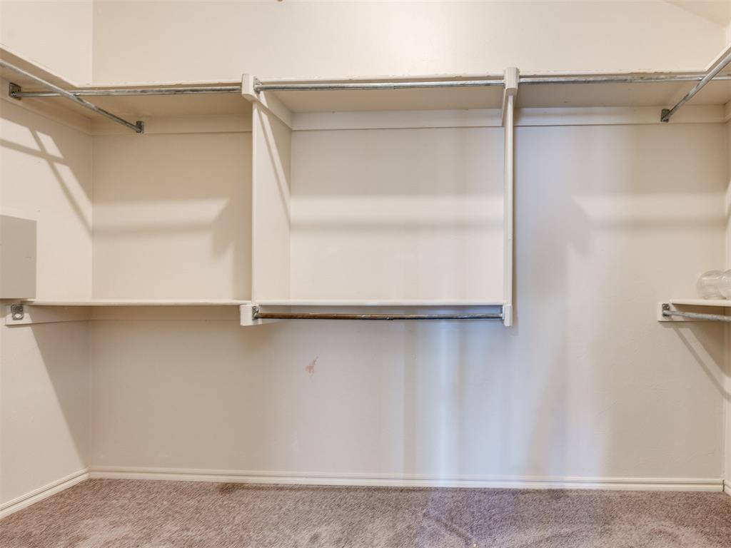 312 Lone Oak Drive Property Photo 41