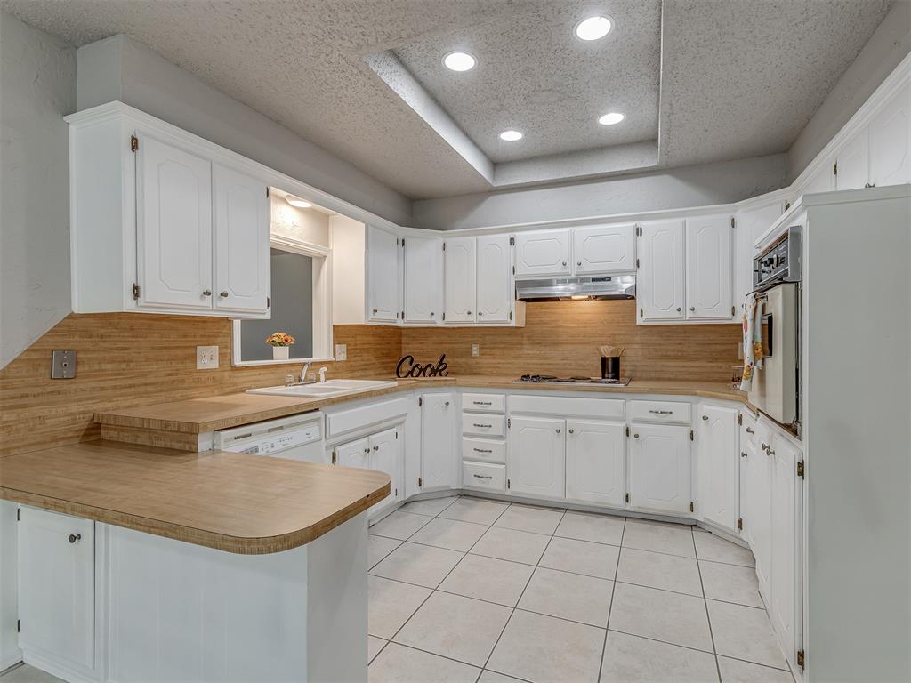 2332 Pinon Place Property Photo 11