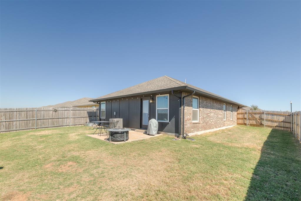 19601 Brookville Drive Property Photo 25
