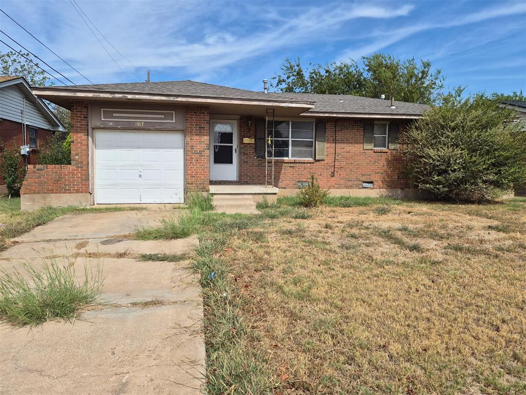 4917 Nw Lindy Avenue Property Photo 2