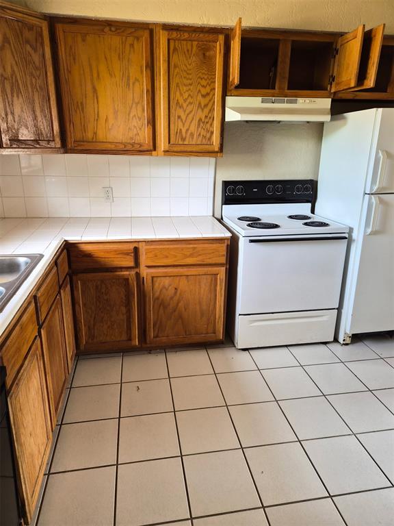 4917 Nw Lindy Avenue Property Photo 12