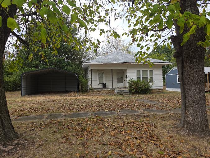 303 N 9th Street Property Photo 1