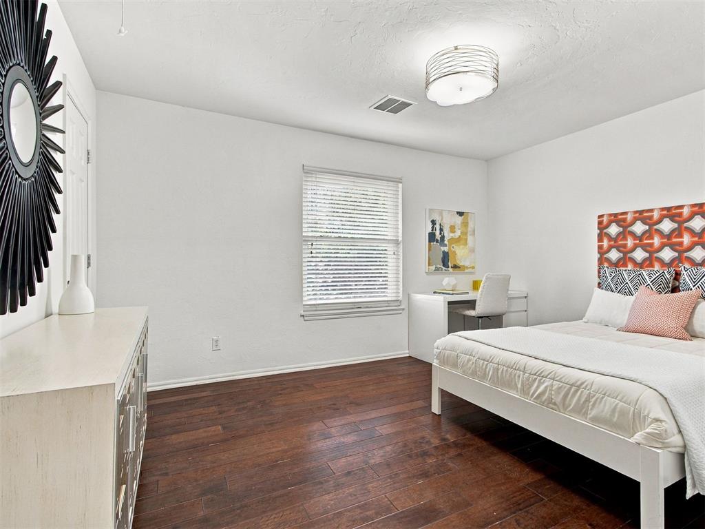 520 W Greenlea Chase West Property Photo 11