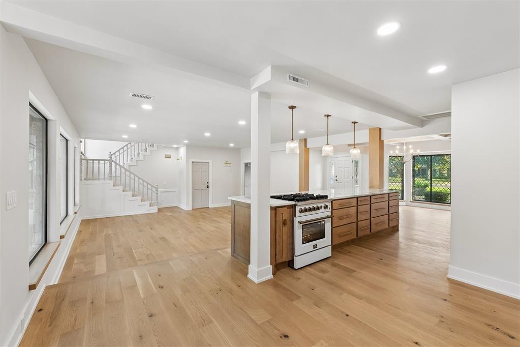 4705 Seabrook Court Property Photo 18