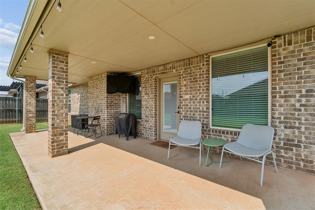 8304 Nw 159th Street Property Photo 30